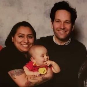 Meet your Posher, Adriana